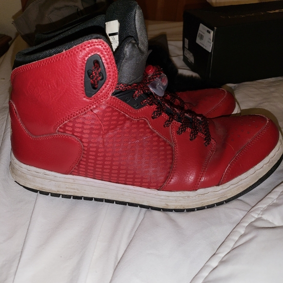 2013 Nike Air Jordan Prime 5 Gym Red/Black/White Basketball Shoes! Size 11 - Picture 2 of 3